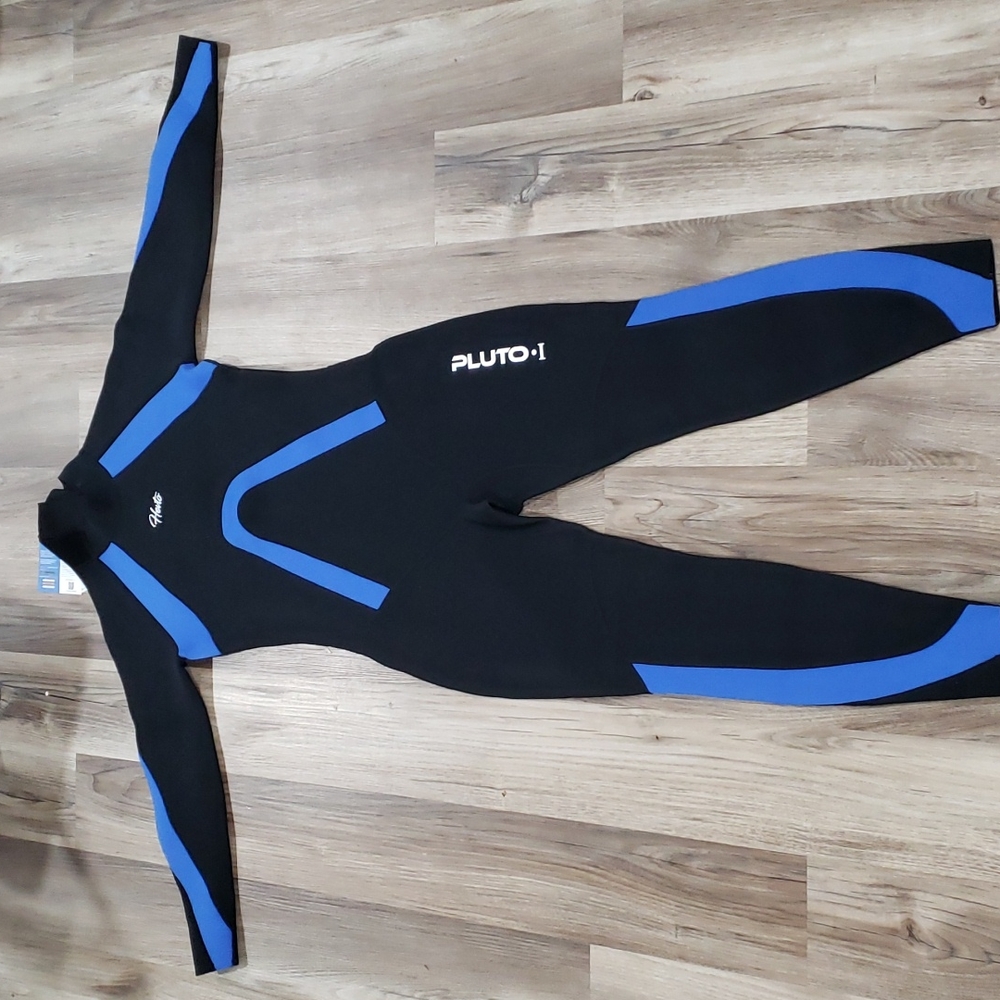 Hevto Pluto1 wetsuit